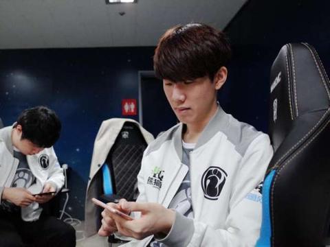 国外懂哥如何看待LPL战队实力排名：EDG第一