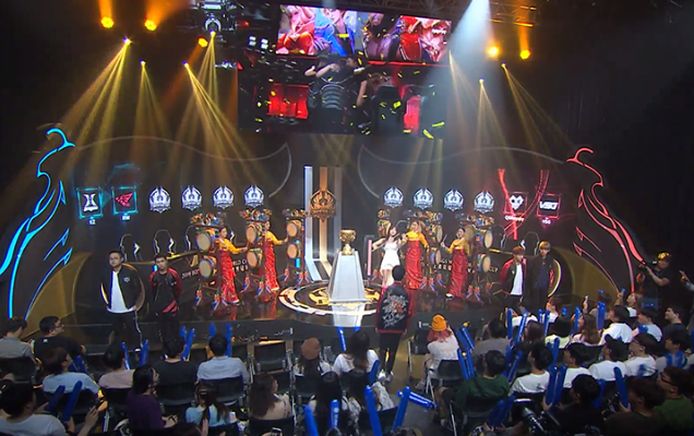 BLG官博：新鮮出爐的定妝照拍攝花絮請查收