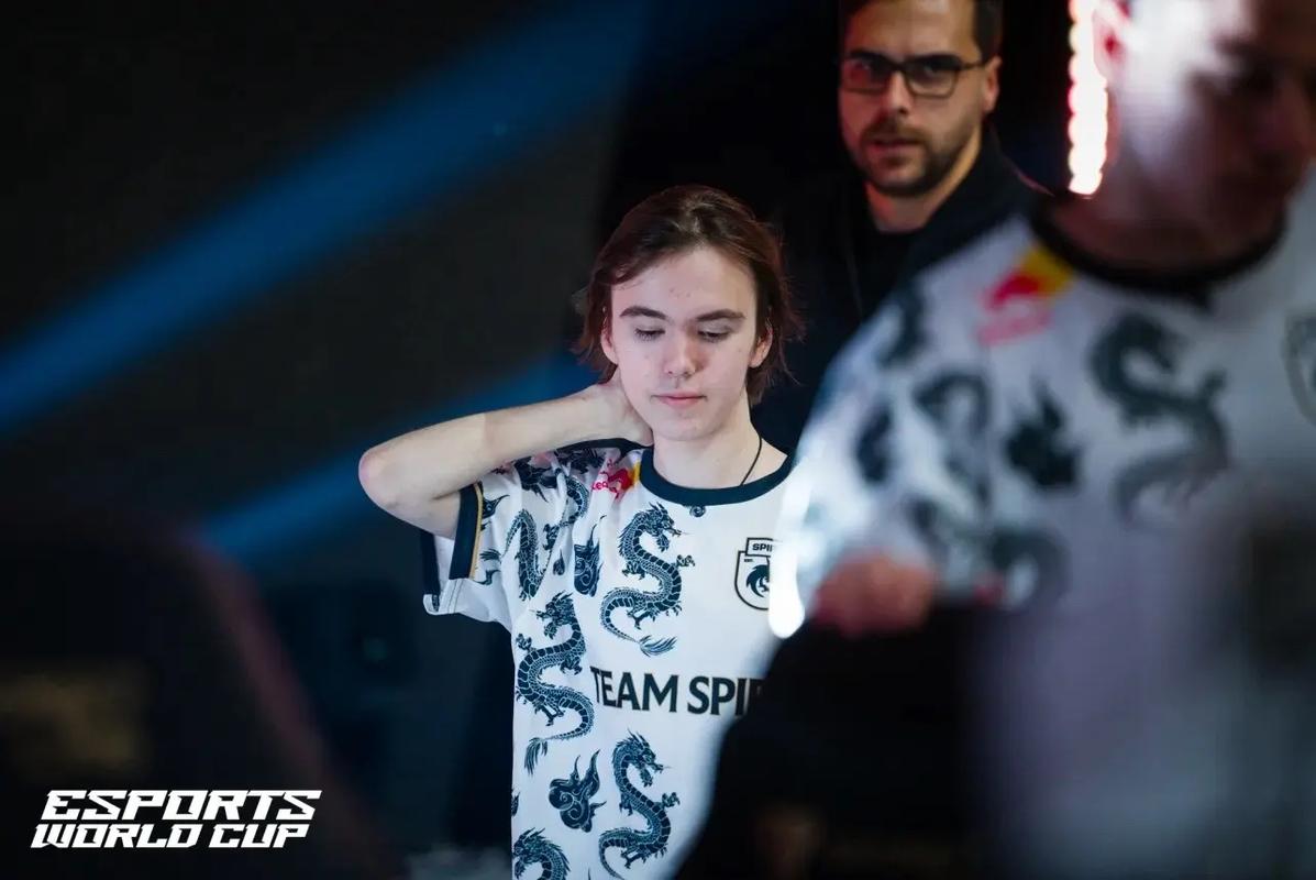 CRISP ：没人骂说明热度很少，骂的人多热度高！