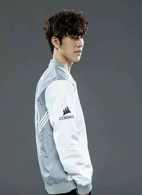 Wolves Esports 和 Paper Rex 争夺 2025 年多伦多大师赛的总决赛名额