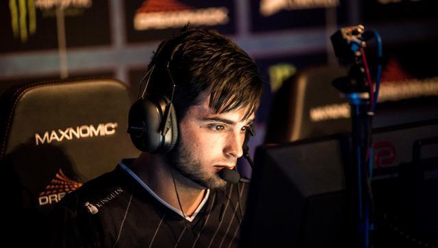 b1t：在加入NaVi之前我玩CS：GO的时间更多